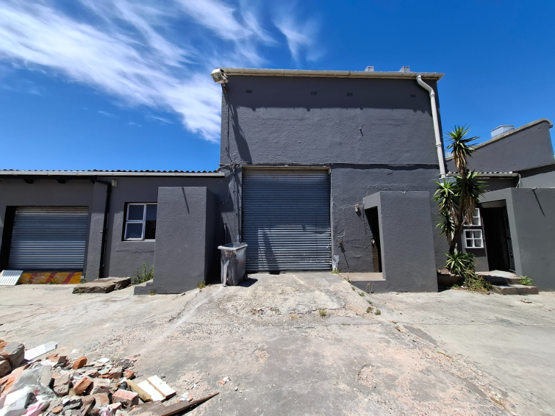 To Let commercial Property for Rent in Maitland Western Cape